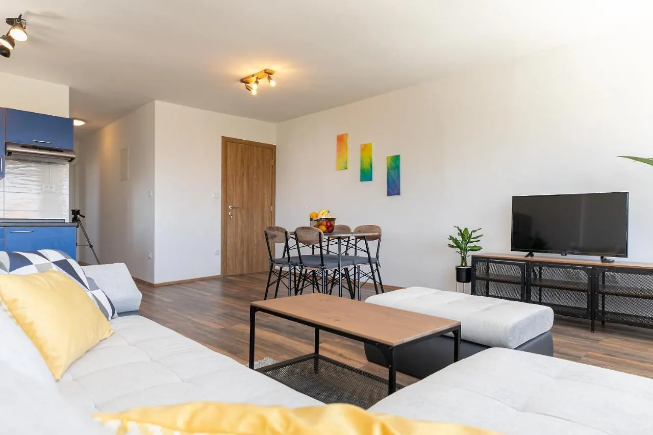 Apartments Korana Pula