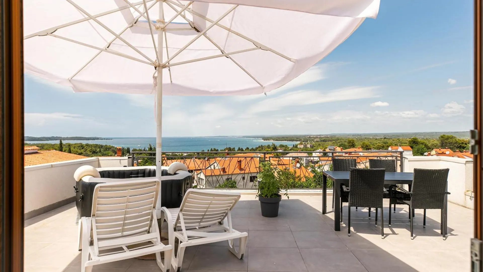 Apartments Korana Pula Croatia