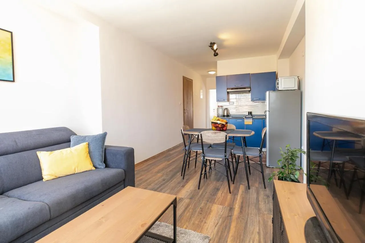 Apartments Korana Pola Croazia