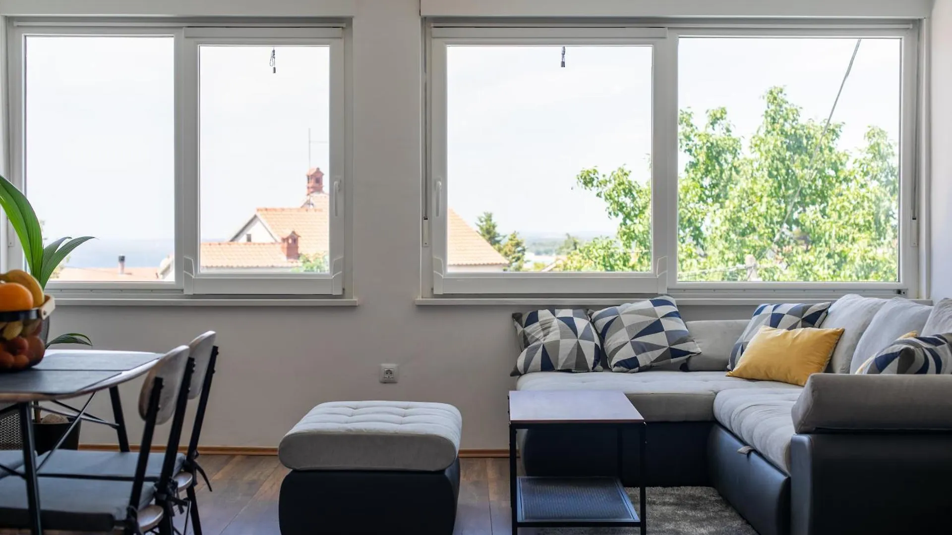Apartments Korana Pula
